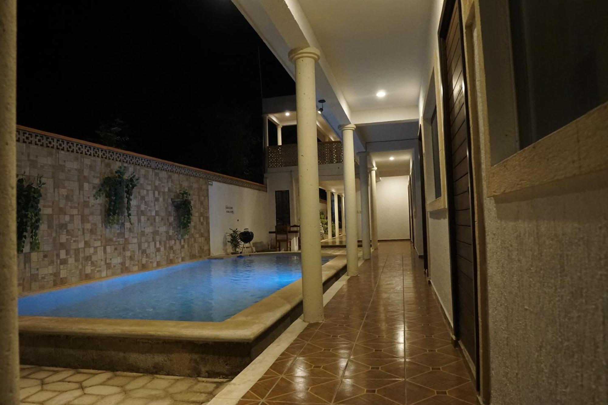 Hotel Del Parque Вальядолид Экстерьер фото